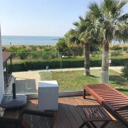 Seaside 度假居 拉纳卡